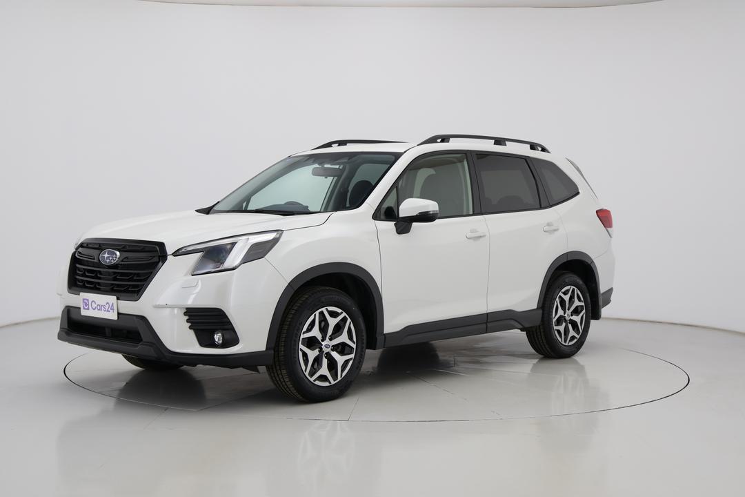 2024 Subaru Forester 2.5i (AWD), Automatic, 52667 km, Left Front Diagonal (45- Degree) View