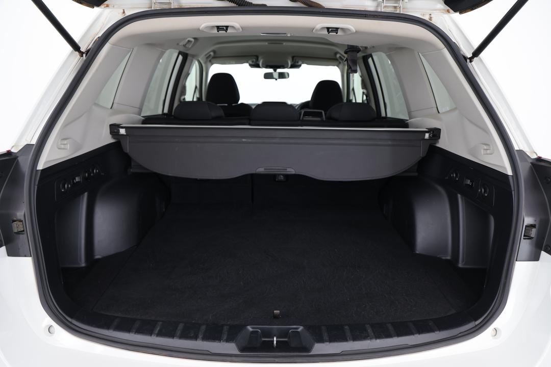 2024 Subaru Forester 2.5i (AWD), Automatic, 52667 km, Boot Inside View