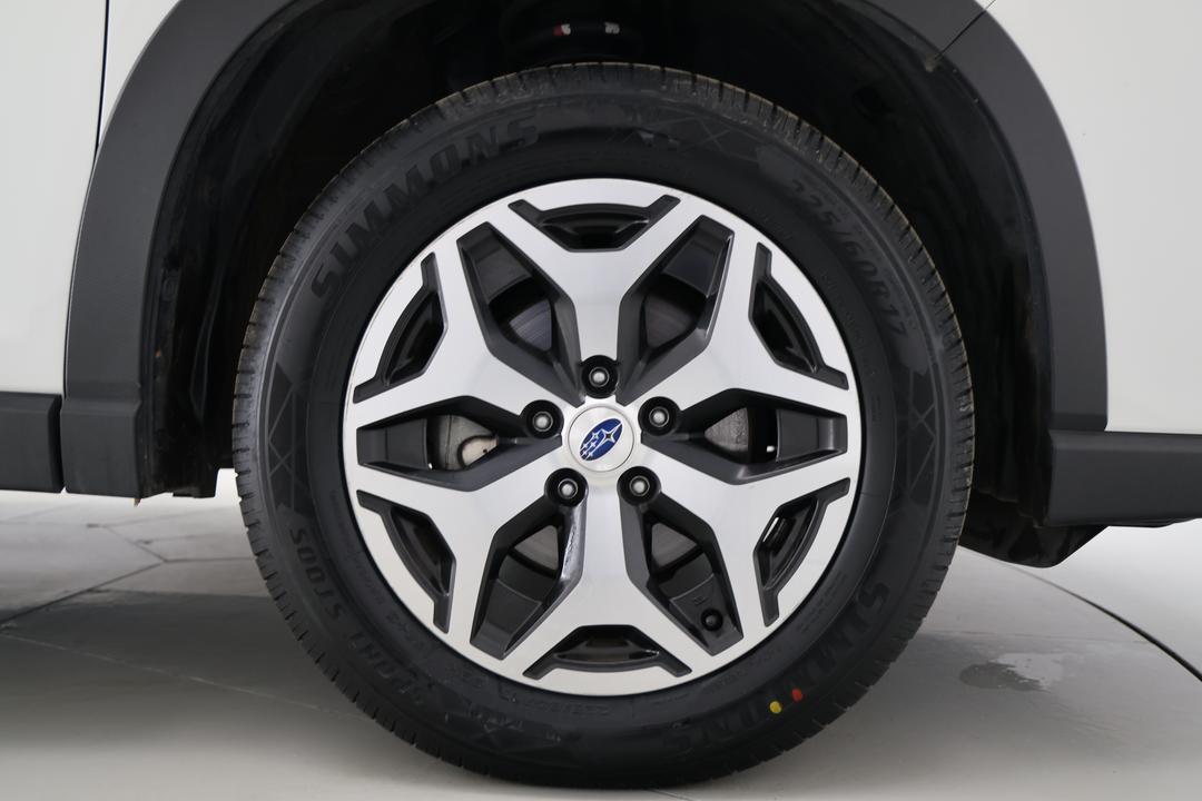 2024 Subaru Forester 2.5i (AWD), Automatic, 52667 km, Right Front Wheel