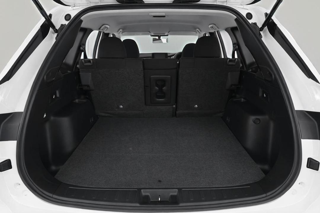2024 Mitsubishi Outlander Es 5 Seat (2WD), Automatic, 49399 km, Boot Inside View
