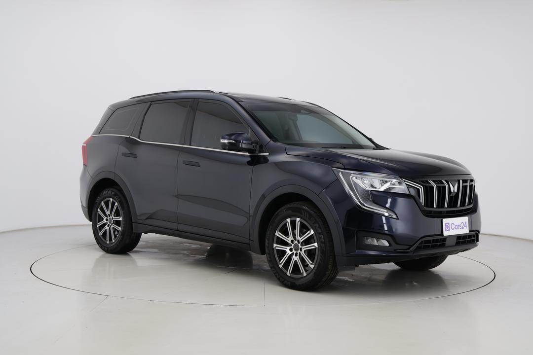 2024 Mahindra Xuv700 Ax7, Automatic, 35769 km, Right Front Diagonal (45- Degree) View