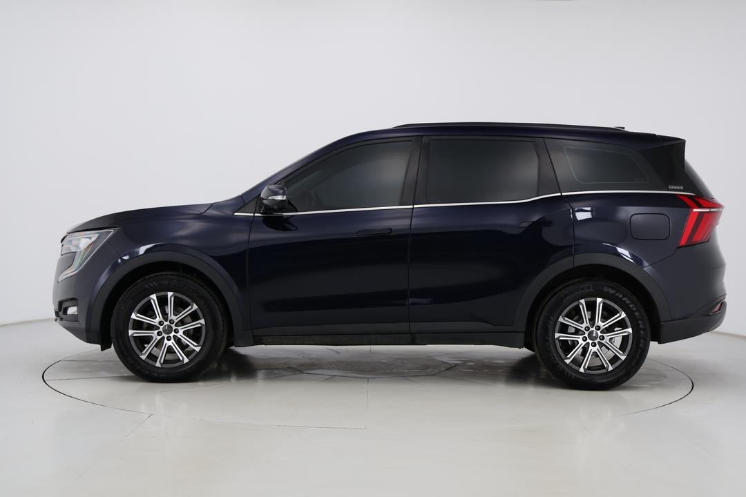 2024 Mahindra Xuv700 Ax7, Automatic, 35769 km, Left Side View