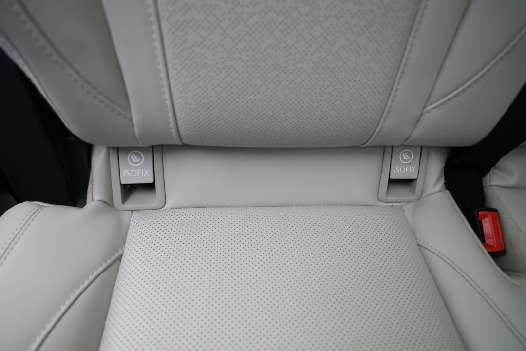 2024 Mahindra Xuv700 Ax7, Automatic, 35769 km, On-Roof Controls/Sunglass holder