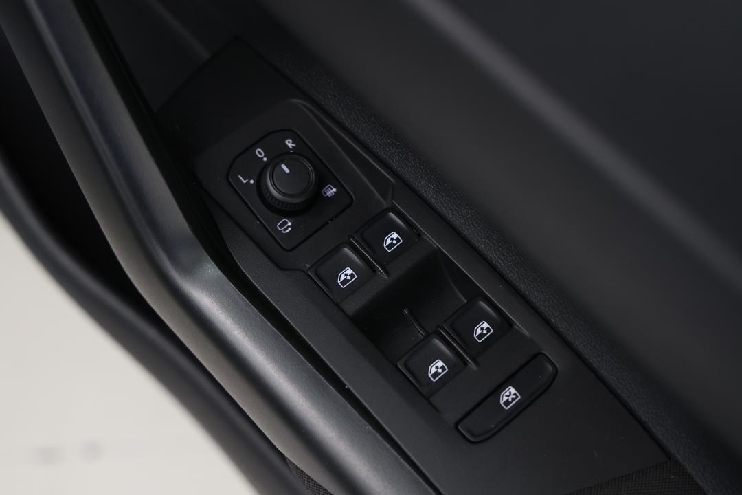 2024 Volkswagen Polo Life, Automatic, 60476 km, Speaker View
