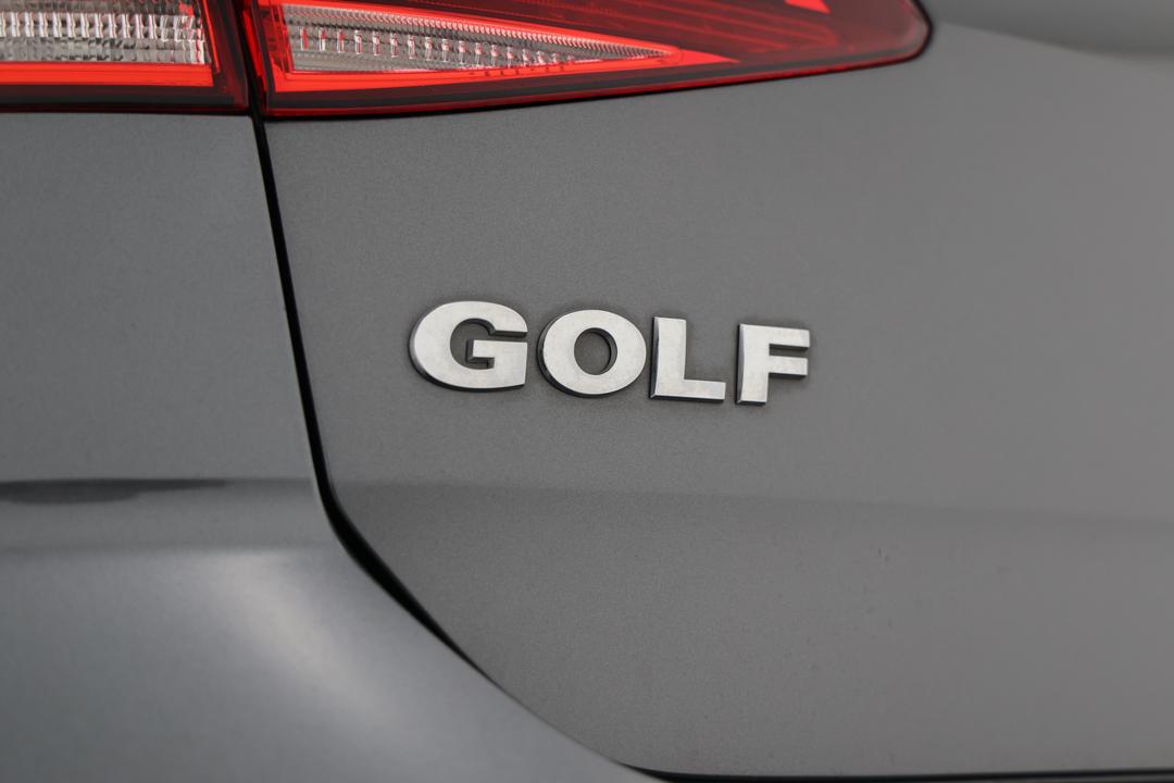 2018 Volkswagen Golf 110 Tsi Trendline, Automatic, 90106 km, Badge (Boot Left Side)