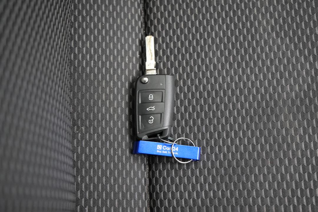 2018 Volkswagen Golf 110 Tsi Trendline, Automatic, 90106 km, Odometer View