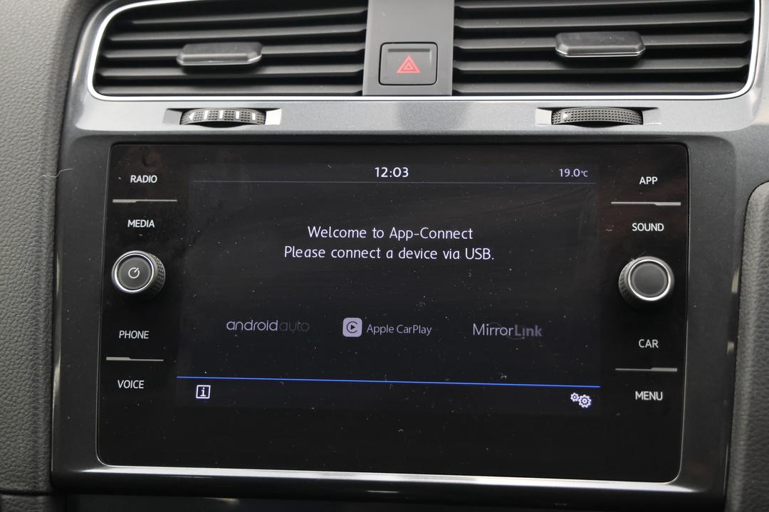 2018 Volkswagen Golf 110 Tsi Trendline, Automatic, 90106 km, Cruise Control