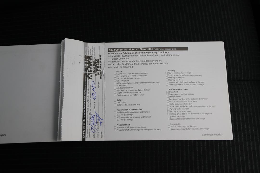 2017 Isuzu D-MAX Ls-u Hi-ride (4x4), Automatic, 126777 km, Drivers Side Adjustment Panel