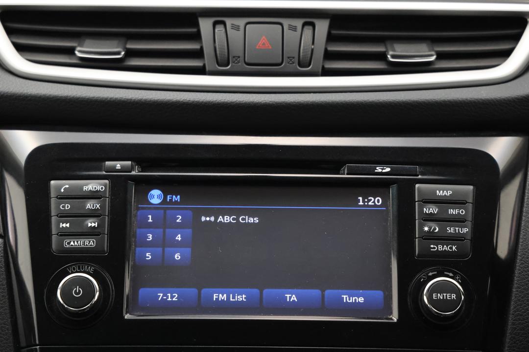 2016 Nissan X-trail St-l (4x4), Automatic, 133450 km, Cruise Control