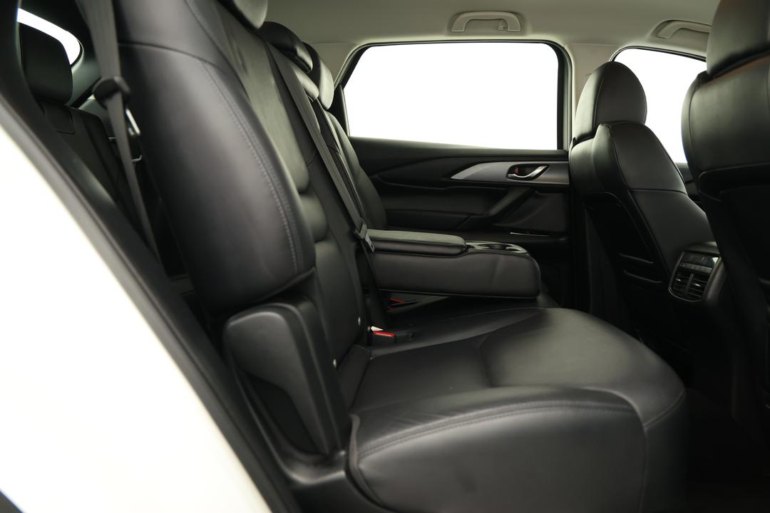 2017 Mazda CX-9 Touring (FWD), Automatic, 125041 km, Boot Inside View