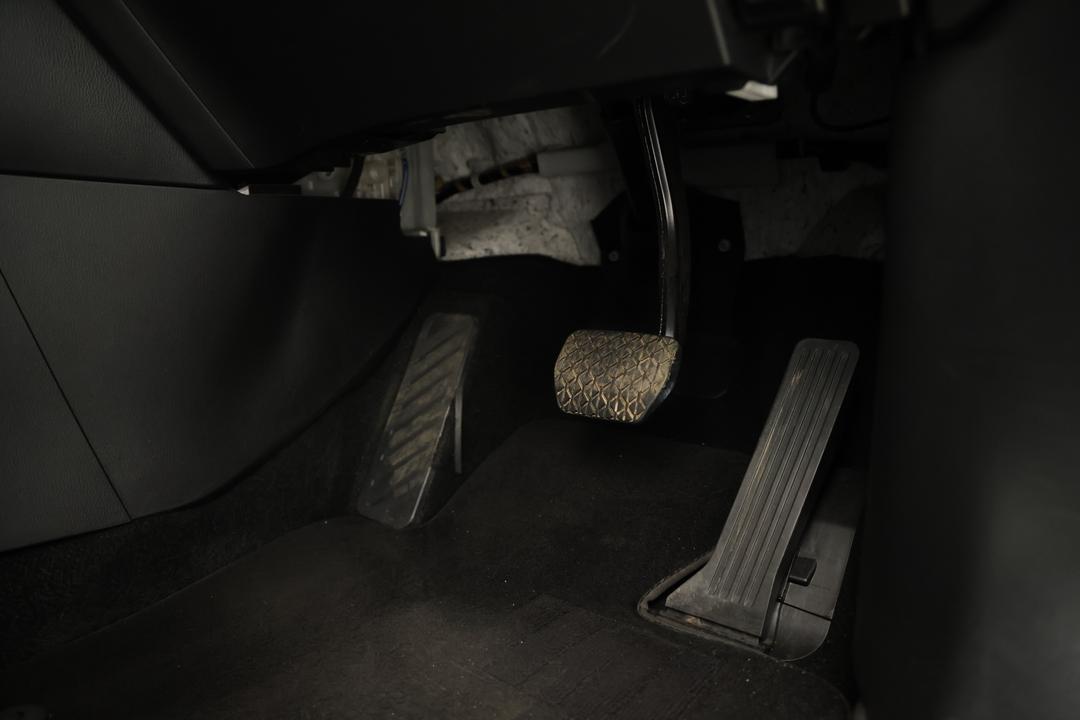2017 Mazda CX-9 Touring (FWD), Automatic, 125041 km, Right Side Front Door Cabin View