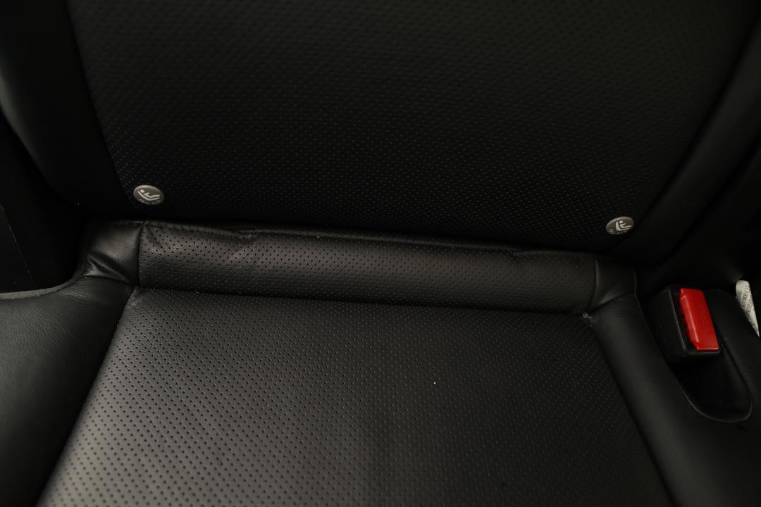 2017 Mazda CX-9 Touring (FWD), Automatic, 125041 km, Drivers Side Adjustment Panel
