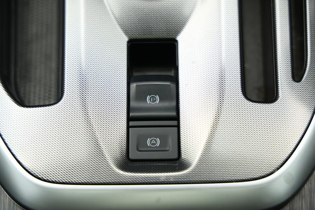 2023 GWM Haval Jolion Ultra, Automatic, 25068 km, Gear Lever 