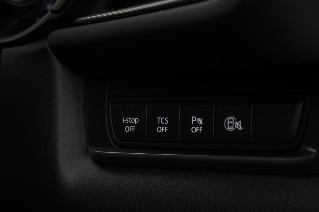 2024 Mazda CX-30 G20 Evolve (FWD), Automatic, 15581 km, Drivers Side Adjustment Panel