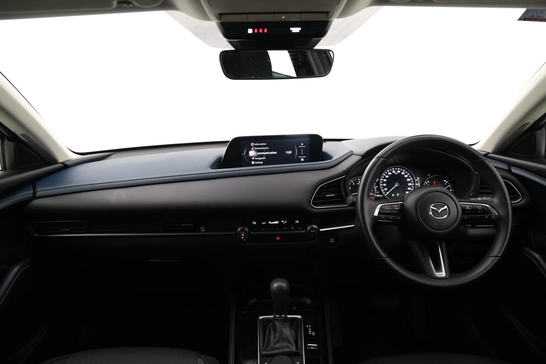 2024 Mazda CX-30 G20 Evolve (FWD), Automatic, 15581 km, Dashboard View