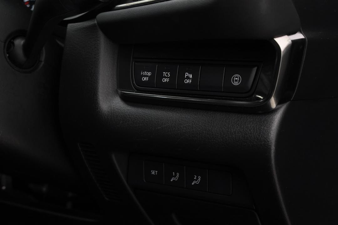 2020 Mazda CX-30 G20 Touring (FWD), Automatic, 94362 km, Drivers Side Adjustment Panel