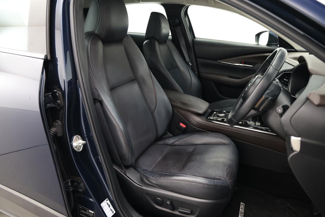 2020 Mazda CX-30 G20 Touring (FWD), Automatic, 94362 km, Speaker View