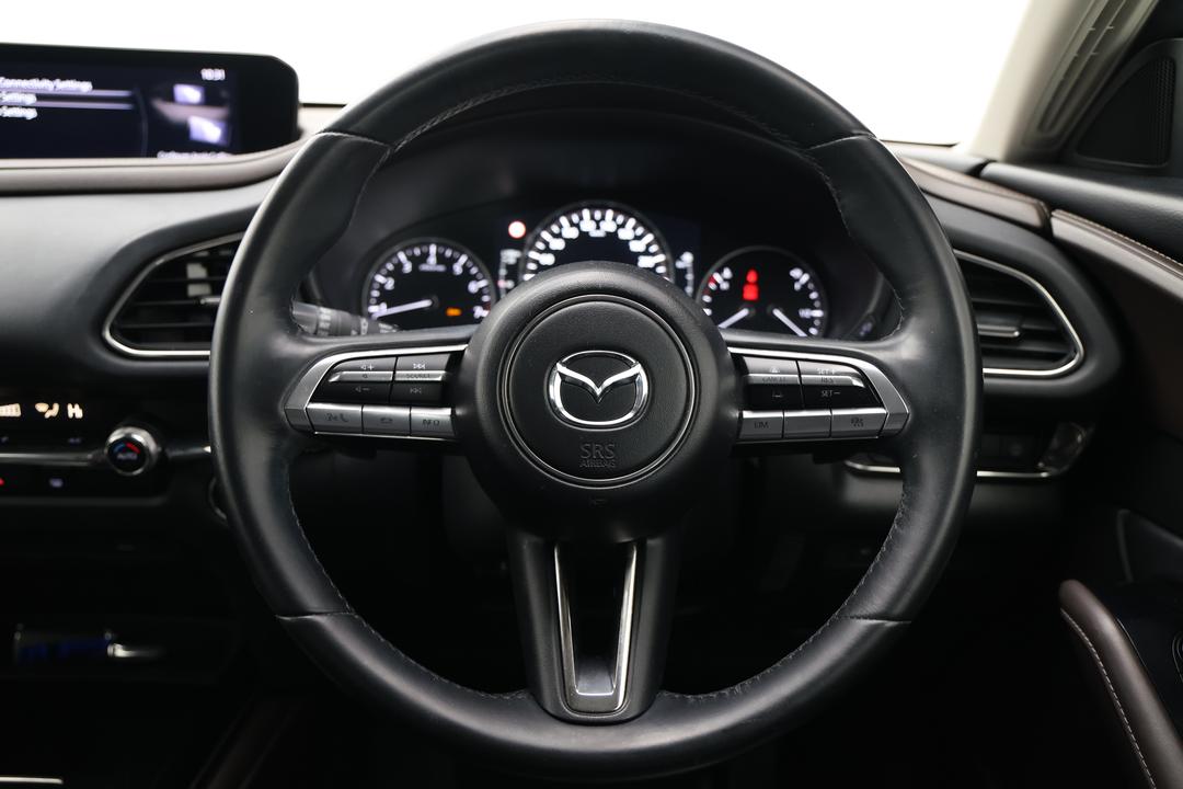 2020 Mazda CX-30 G20 Touring (FWD), Automatic, 94362 km, Steering Wheel Close-up