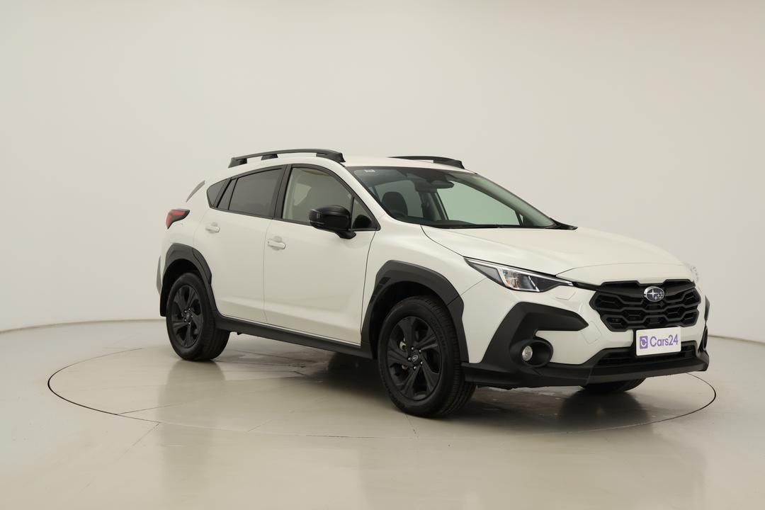 2025 Subaru Crosstrek AWD 2.0l, Automatic, 26774 km, Right Front Diagonal (45- Degree) View