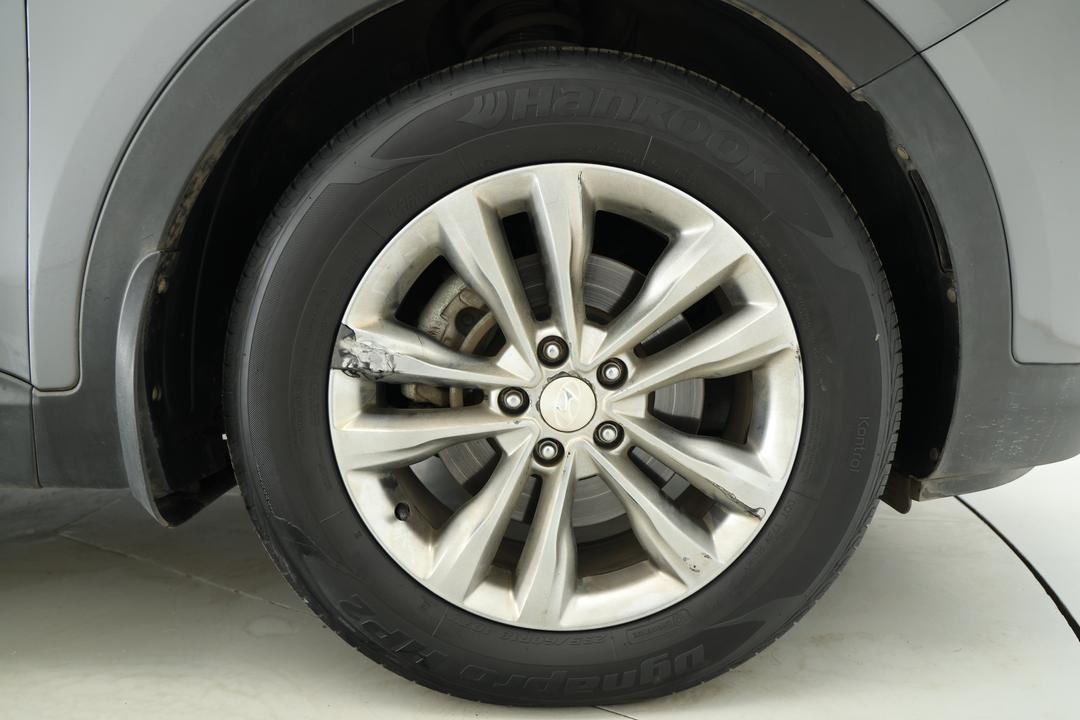 2015 Hyundai Santa Fe Elite Crdi (4x4), Automatic, 105346 km, Right Front Wheel