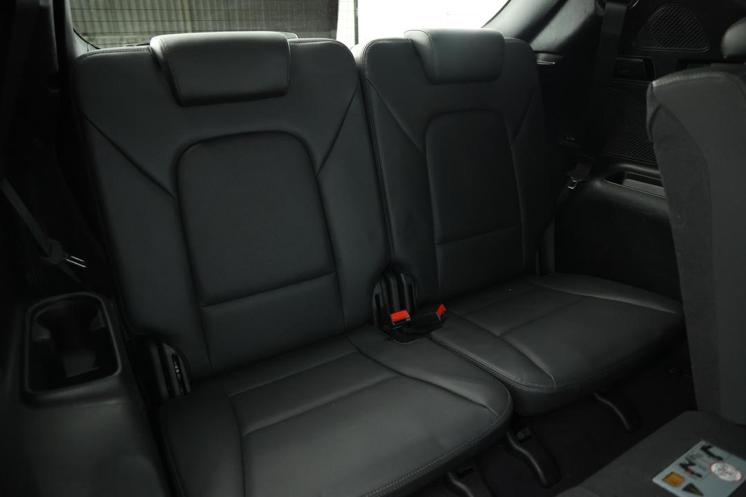 2015 Hyundai Santa Fe Elite Crdi (4x4), Automatic, 105346 km, Rear A/C Vent