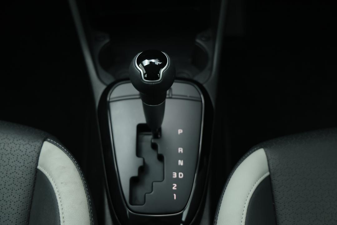 2024 Kia Picanto Gt Line (pe2), Automatic, 14111 km, Gear Lever 