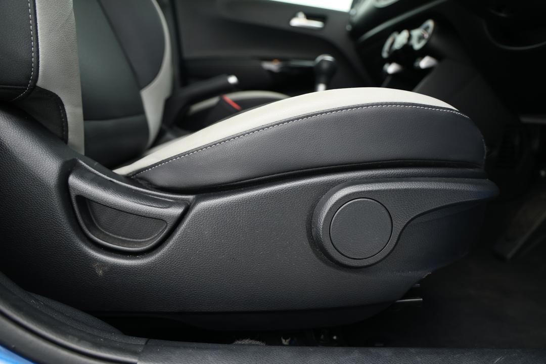 2024 Kia Picanto Gt Line (pe2), Automatic, 14111 km, Utility Switches/Buttons