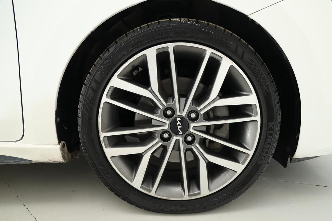 2021 Kia Rio Gt-line, Automatic, 92331 km, Right Front Wheel