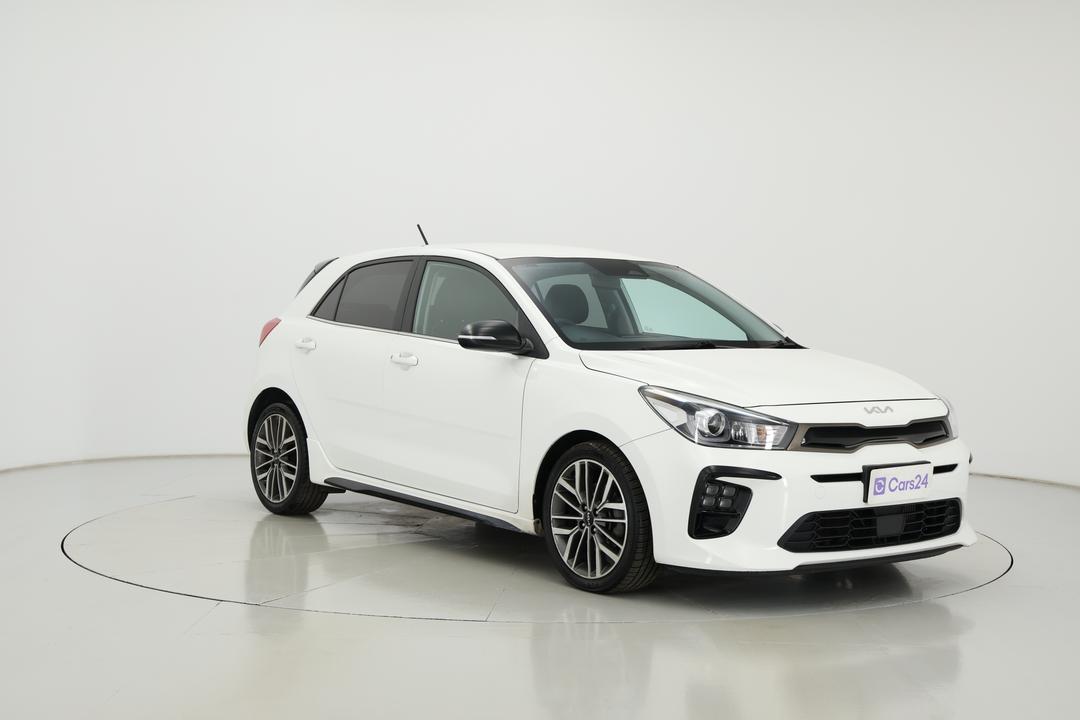 2021 Kia Rio Gt-line, Automatic, 92331 km, Right Front Diagonal (45- Degree) View