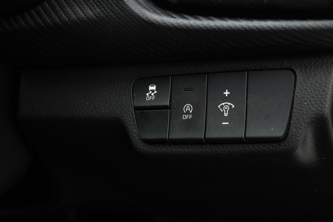 2021 Kia Rio Gt-line, Automatic, 92331 km, Pedals and Footmat