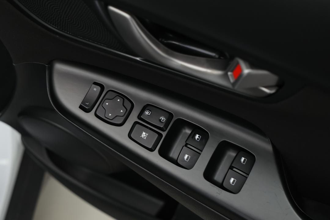 2019 Hyundai Kona Active (FWD), Automatic, 93031 km, Speaker View