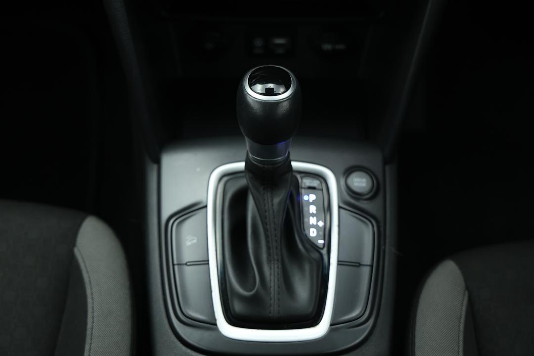 2019 Hyundai Kona Active (FWD), Automatic, 93031 km, Gear Lever 