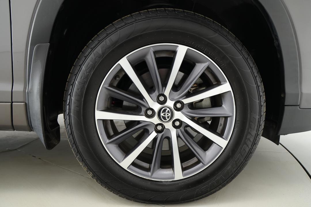 2017 Toyota Kluger Gxl (4x2), Automatic, 80530 km, Right Front Wheel