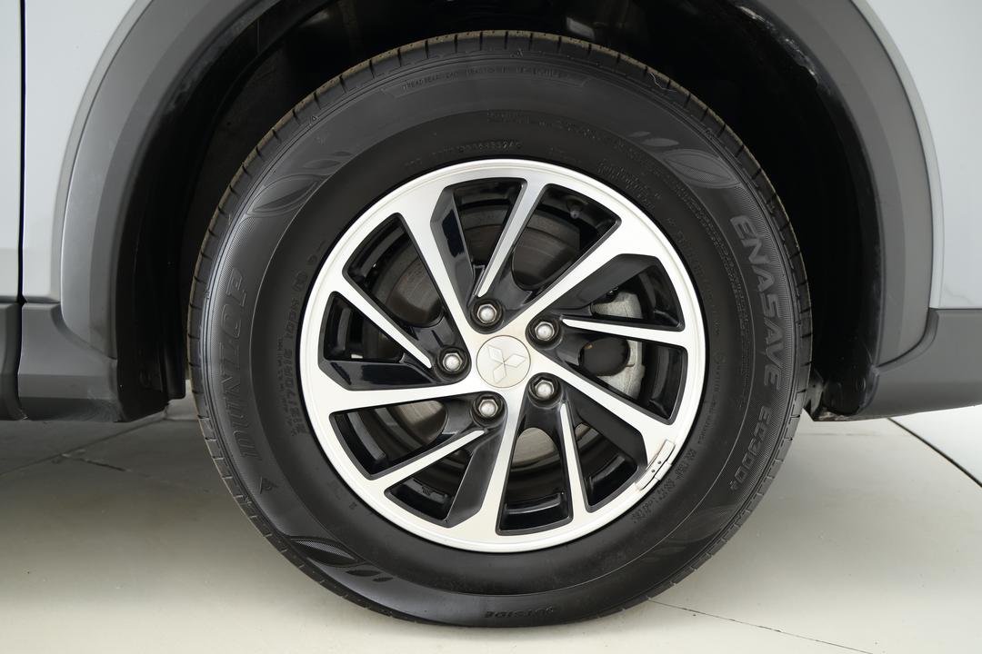 2024 Mitsubishi Eclipse Cross Es (2WD), Automatic, 28003 km, Right Front Wheel