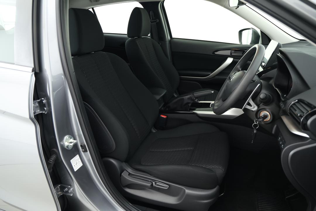 2024 Mitsubishi Eclipse Cross Es (2WD), Automatic, 28003 km, Drivers Side Adjustment Panel