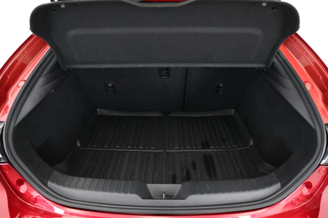 2024 Mazda 3 G25 Evolve Sp, Automatic, 17784 km, Boot Inside View