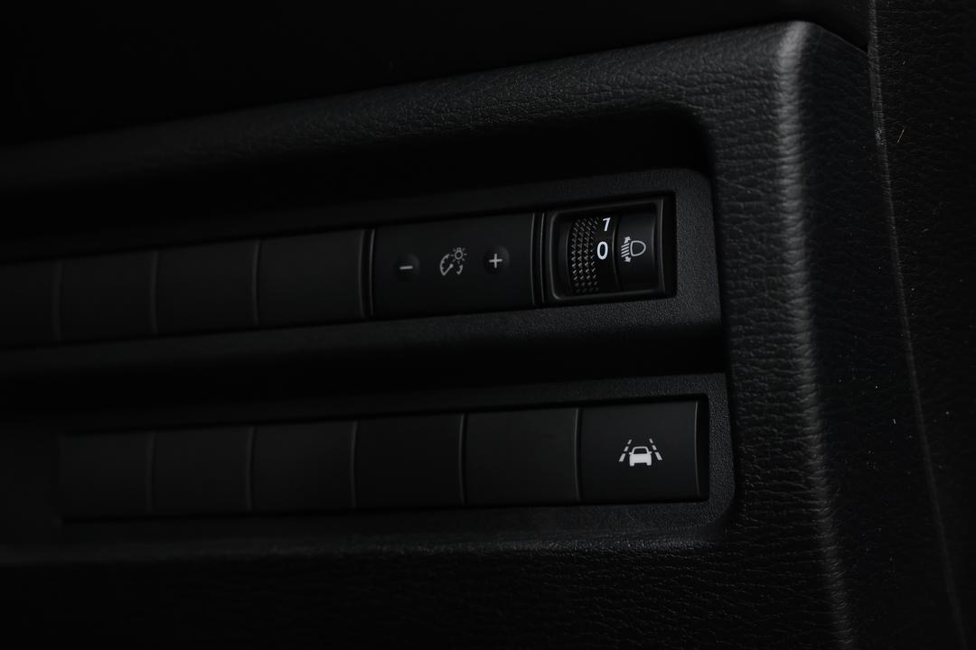 2023 Mitsubishi Outlander Ls 7 Seat (2WD), Automatic, 27934 km, Right Side Front Door Cabin View