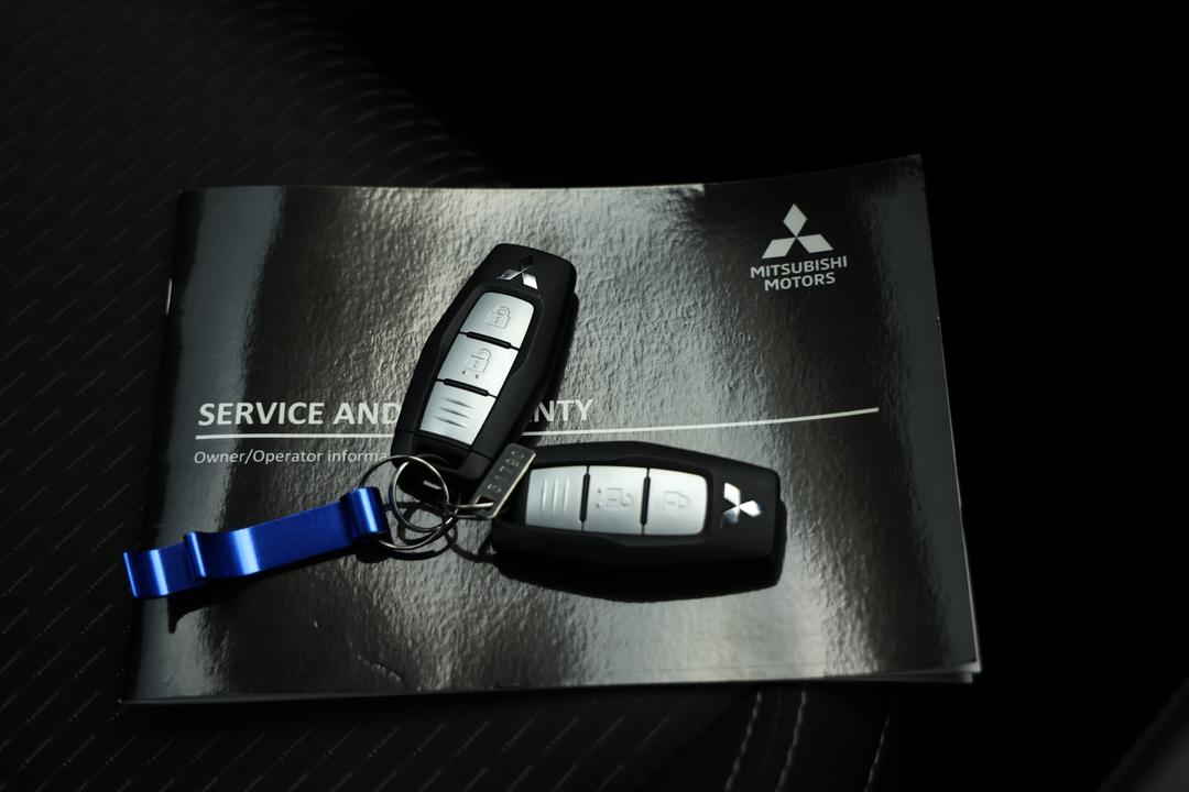 2023 Mitsubishi Outlander Ls 7 Seat (2WD), Automatic, 27934 km, Ventilated Seats