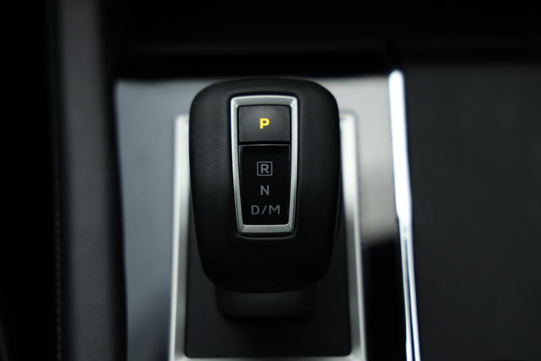 2023 Mitsubishi Outlander Ls 7 Seat (2WD), Automatic, 27934 km, Child Seat Anchor Points