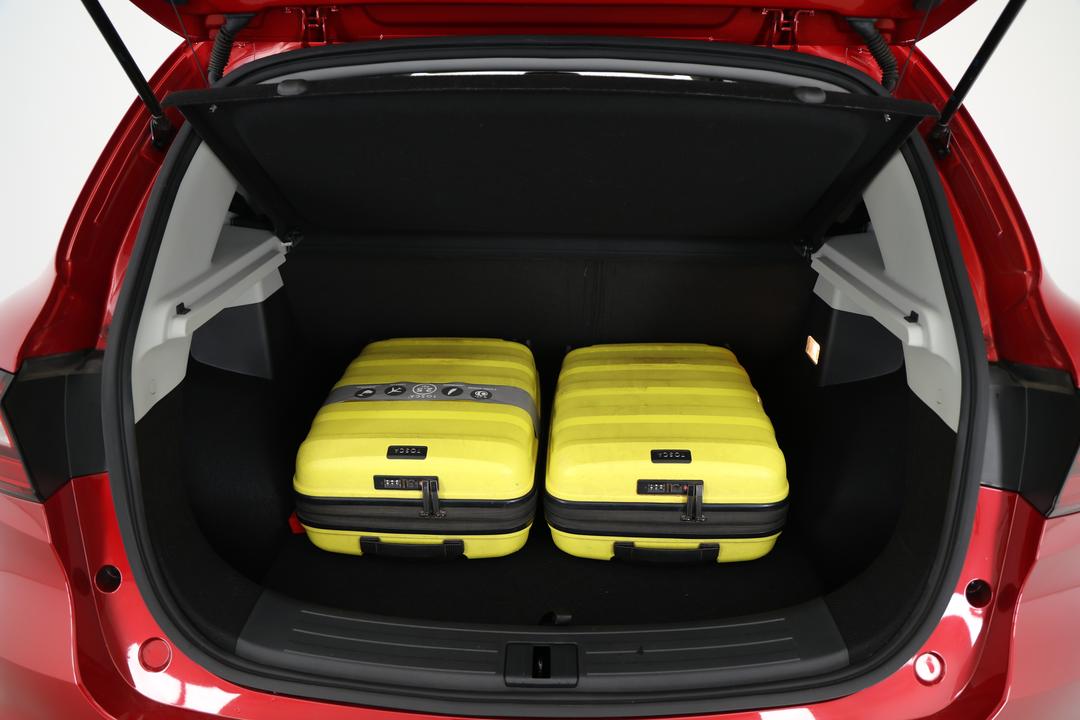 2023 MG ZS Excite, Automatic, 37439 km, Boot Inside View with Luggage