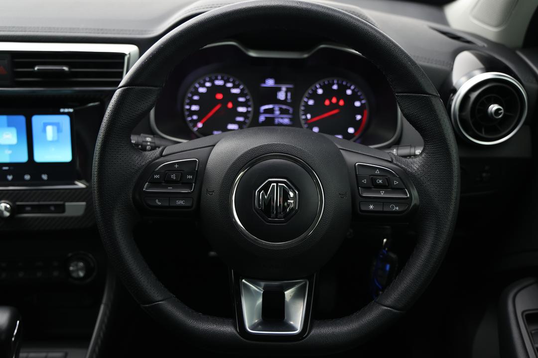 2023 MG ZS Excite, Automatic, 37439 km, Steering Wheel Close-up