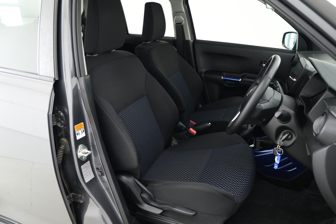 2021 Suzuki Ignis Gl, Automatic, 40964 km, Drivers Side Adjustment Panel