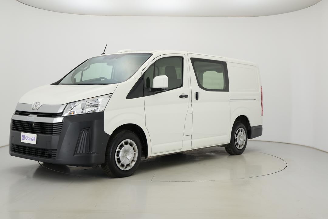 2022 Toyota Hiace Lwb, Automatic, 98735 km, Left Front Diagonal (45- Degree) View