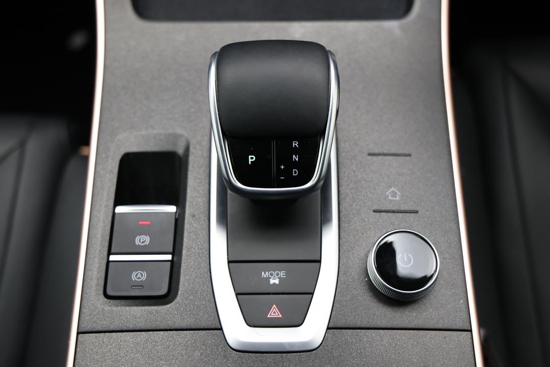 2023 Chery Omoda 5 Bx (basic Version), Automatic, 21441 km, Gear Lever 