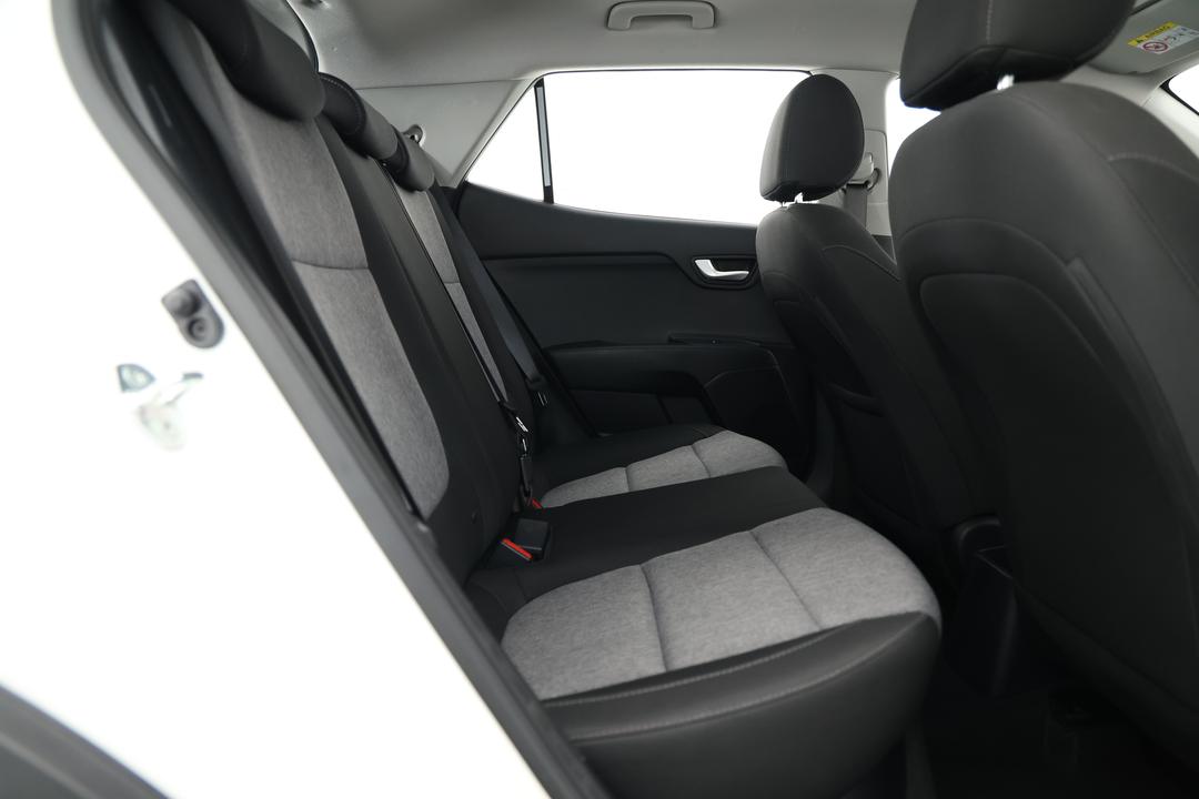 2024 Kia Stonic S, Automatic, 23143 km, Right Side Rear Door Cabin View