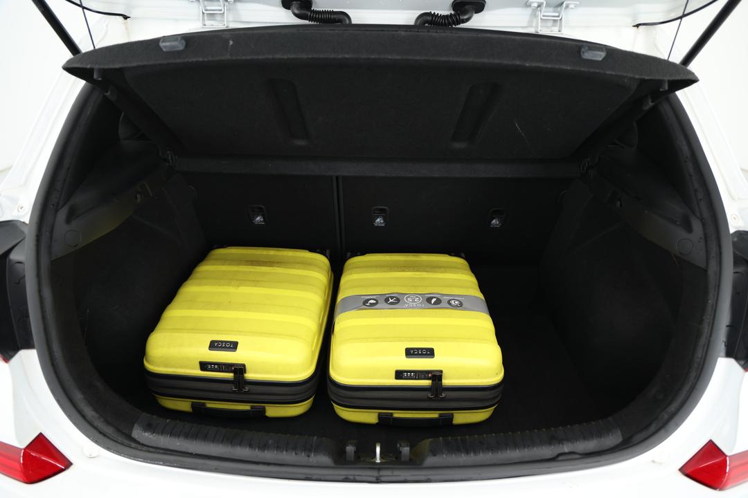 2019 Hyundai i30 Go, Automatic, 113383 km, Boot Inside View with Luggage