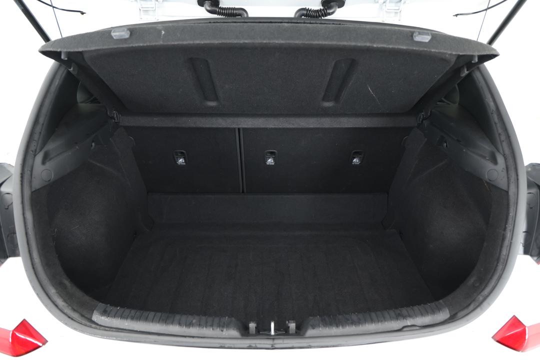 2019 Hyundai i30 Go, Automatic, 113383 km, Boot Inside View