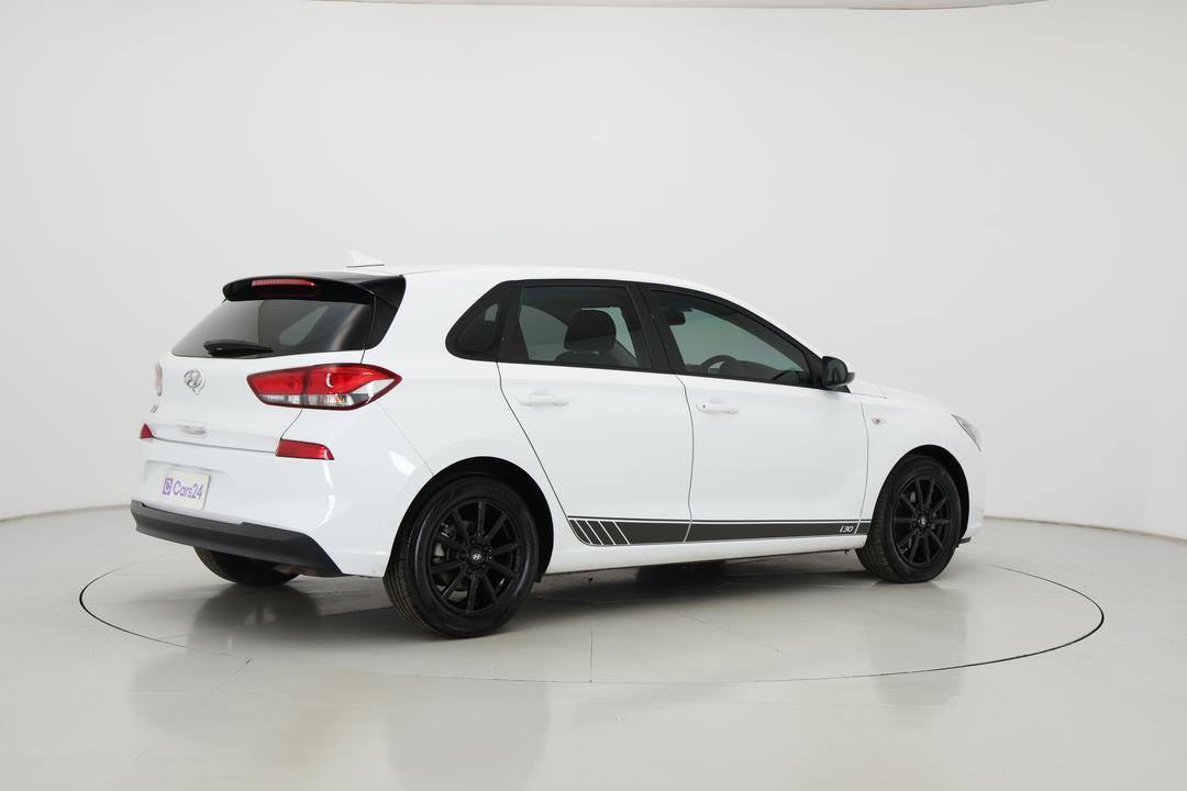 2019 Hyundai i30 Go, Automatic, 113383 km, Right Back Diagonal (45- Degree) View