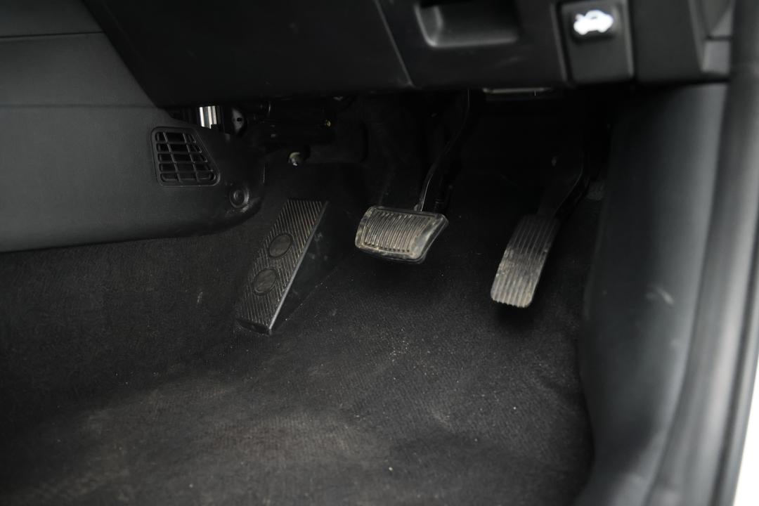 2025 Hyundai Venue Venue, Automatic, 27201 km, On-Roof Controls/Sunglass holder