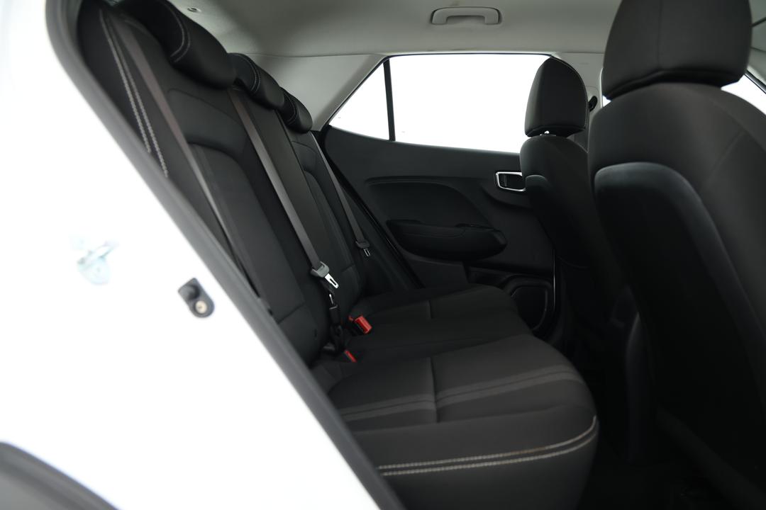 2025 Hyundai Venue Venue, Automatic, 27201 km, Right Side Rear Door Cabin View